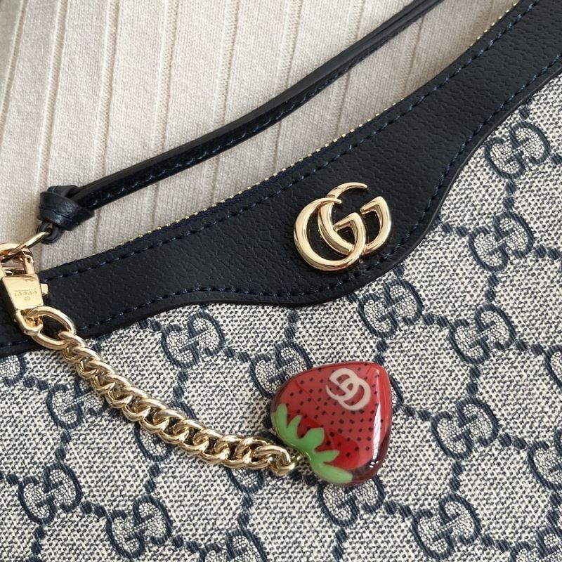 Gucci Hobo Bags